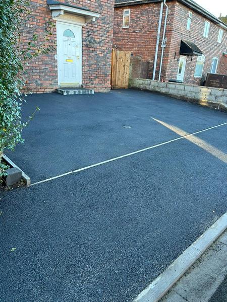 bristol front tarmac driveway 05